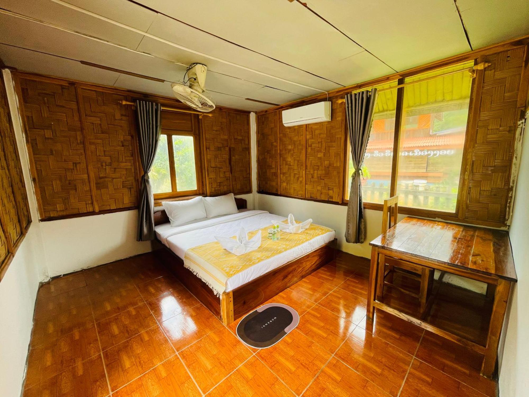 Bed and Breakfast Nong Khiaw Ing Ing Mountain View Exteriér fotografie